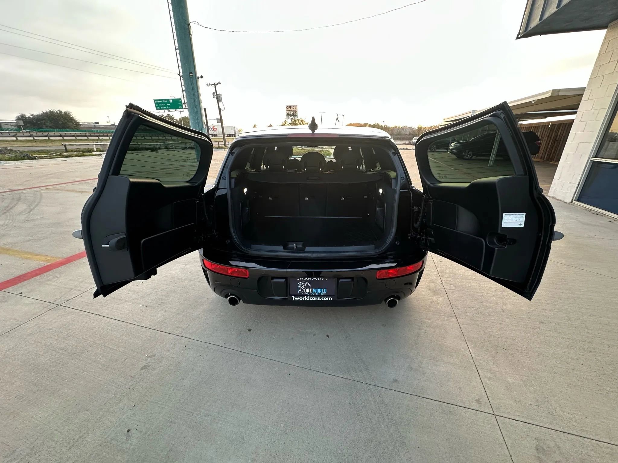 Used 2018 MINI Cooper Clubman S image 9