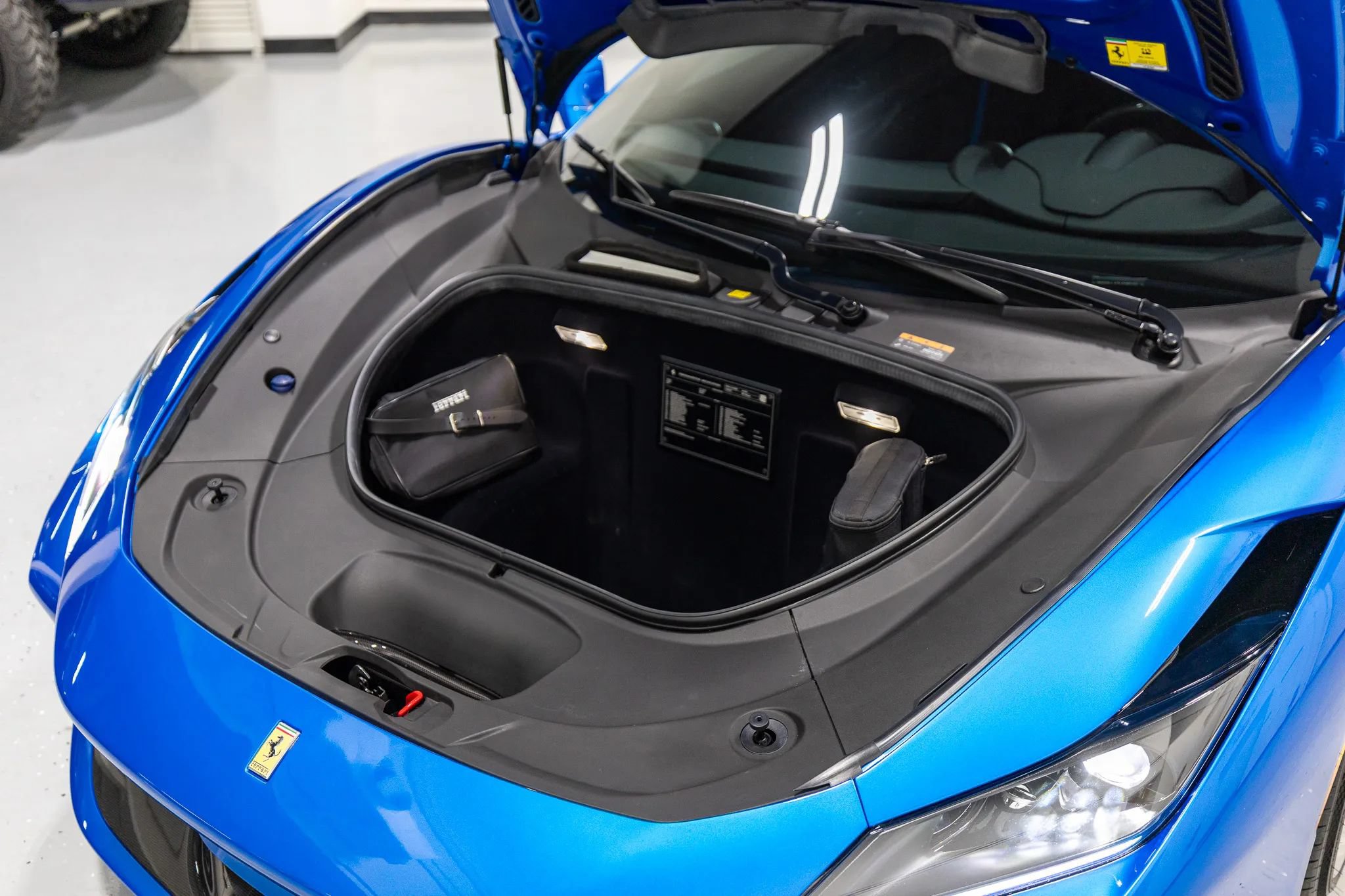 Used 2020 Ferrari F8 Tributo RWD image 50