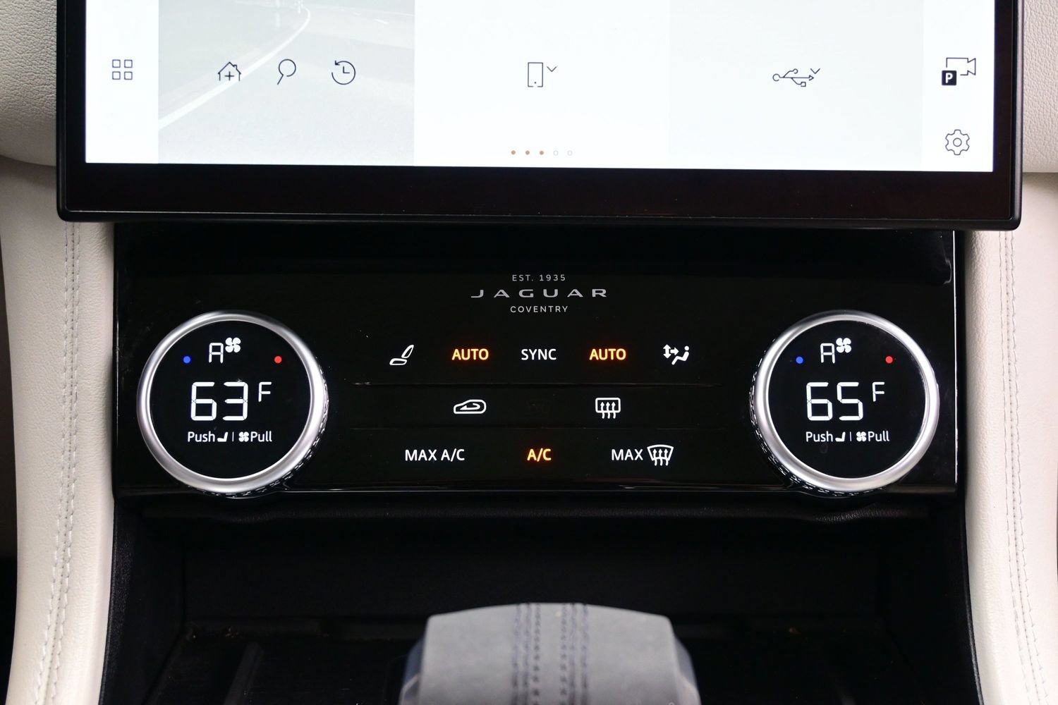 Used 2022 Jaguar F-PACE S AWD/4WD image 23