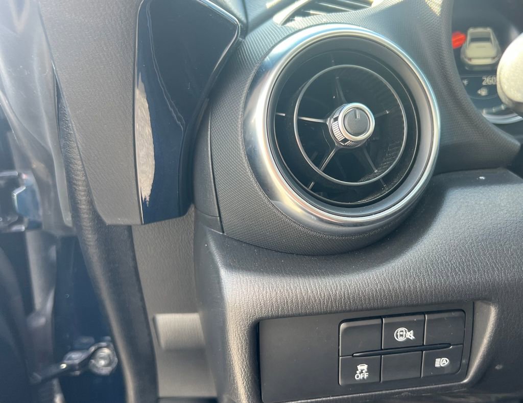 Used 2025 MAZDA MX-5 Miata RF Grand Touring image 15