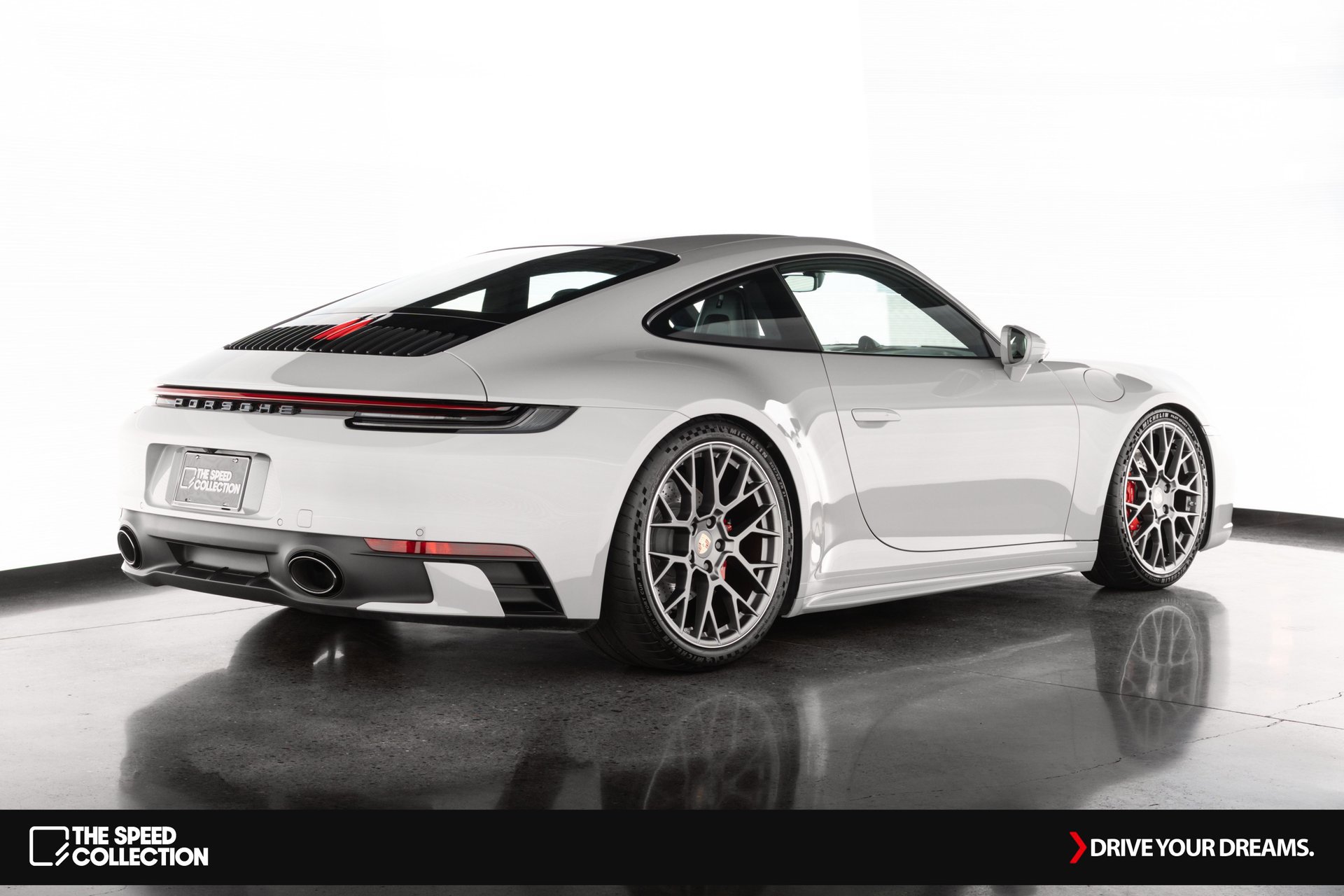 Used 2022 Porsche 911 Carrera S w/ Premium Package image 8