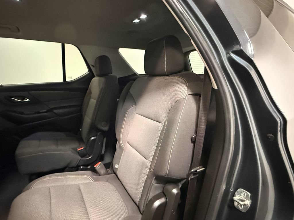 Used 2019 Chevrolet Traverse LT image 48
