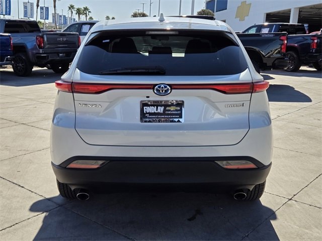 Used 2021 Toyota Venza XLE image 5