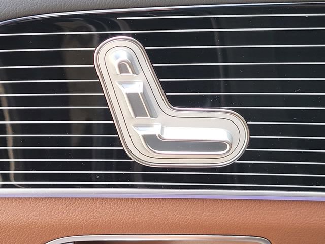 New 2025 Mercedes-Benz GLS 450 4MATIC image 40