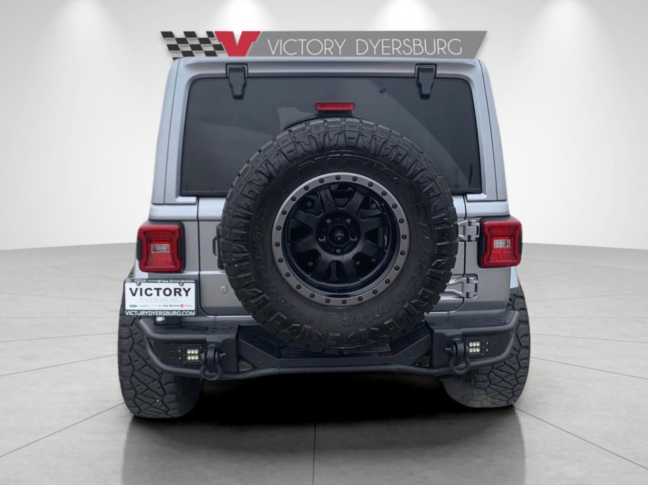 Used 2019 Jeep Wrangler Unlimited Sahara w/ Safety Group image 7