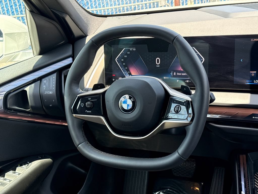Used 2025 BMW X3 xDrive30i AWD/4WD image 21