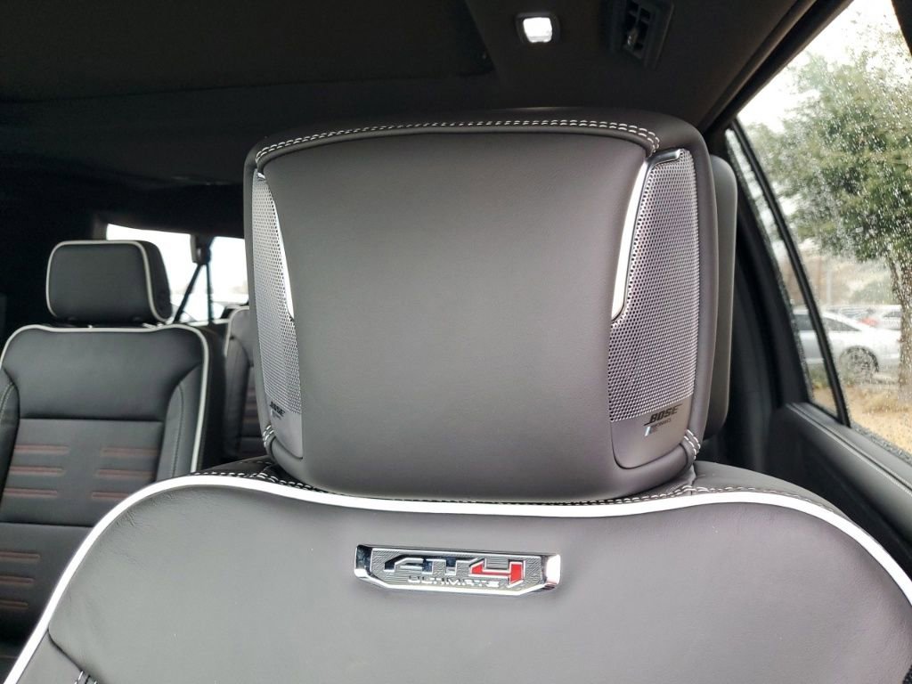 New 2026 GMC Yukon XL AT4 Ultimate AWD/4WD image 40