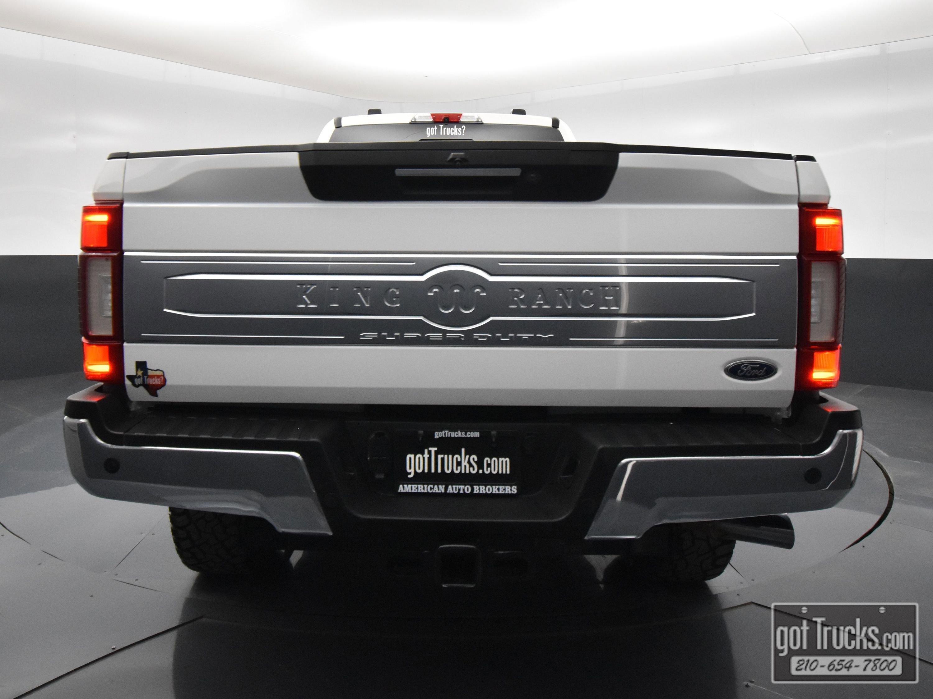 Used 2020 Ford F350 King Ranch w/ King Ranch Ultimate Package image 6