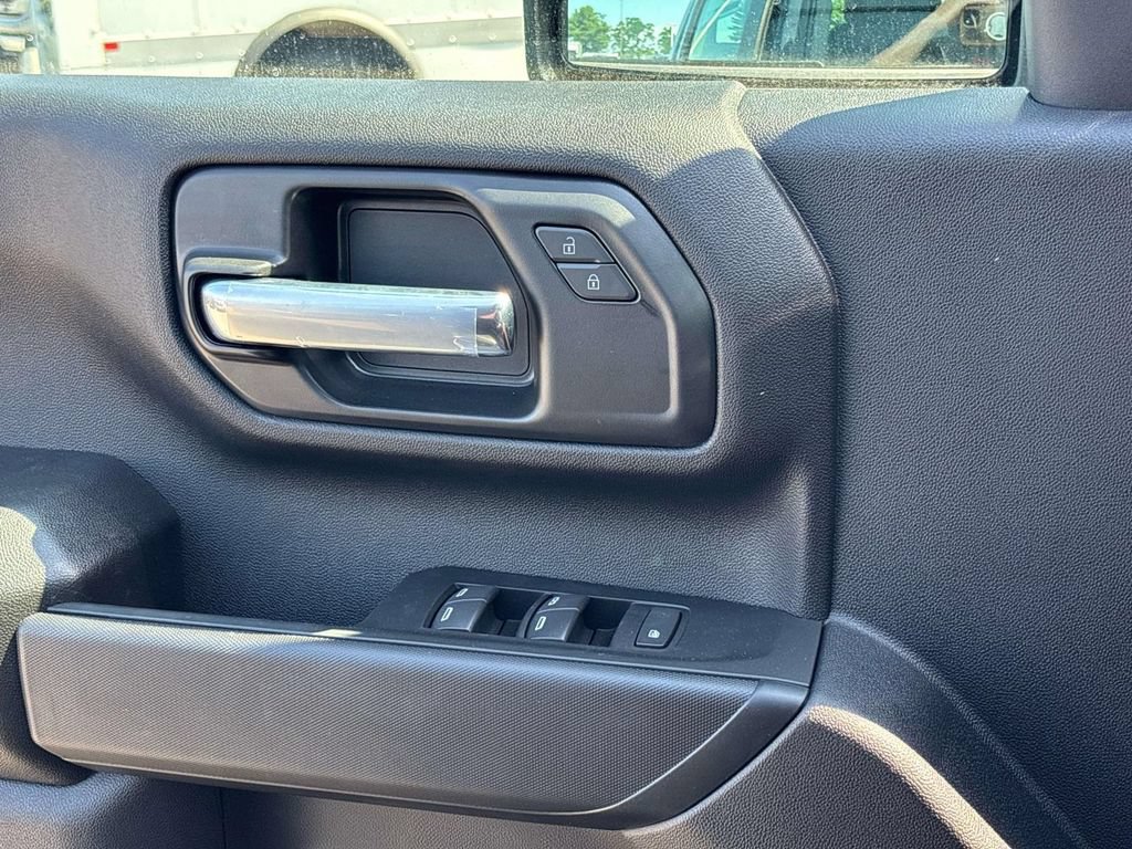 New 2026 GMC Sierra 2500 Pro AWD/4WD image 8