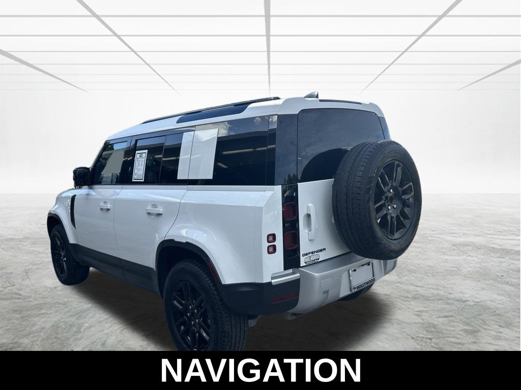 Used 2025 Land Rover Defender 110 S AWD/4WD image 7
