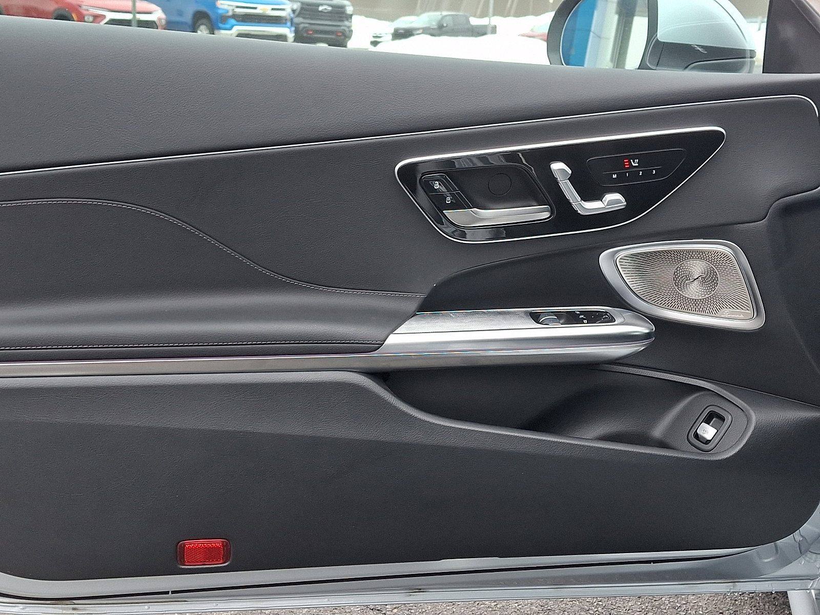 Used 2024 Mercedes-Benz CLE 300 4MATIC Coupe image 12