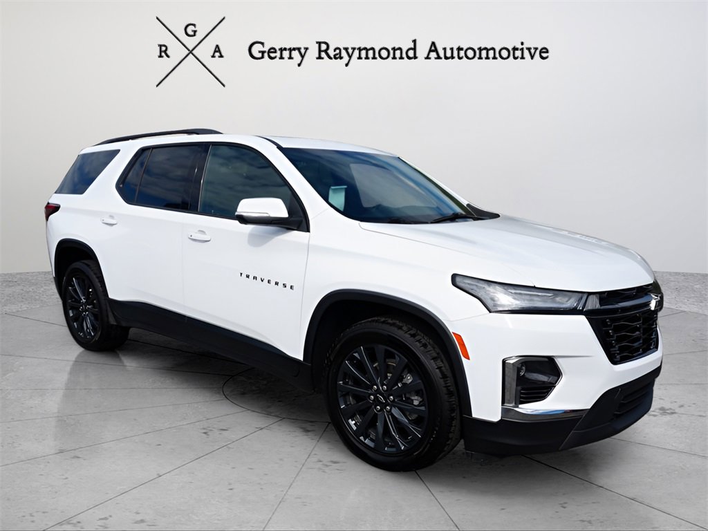 Used 2022 Chevrolet Traverse RS