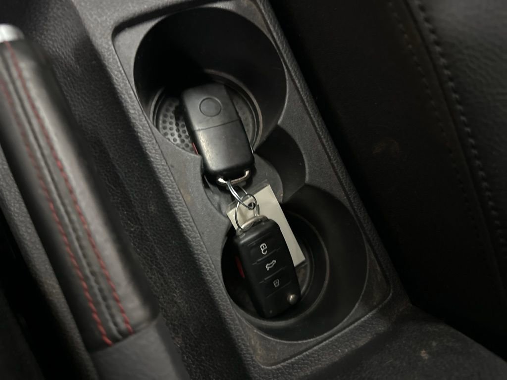 Used 2012 Volkswagen GTI 4-Door image 33