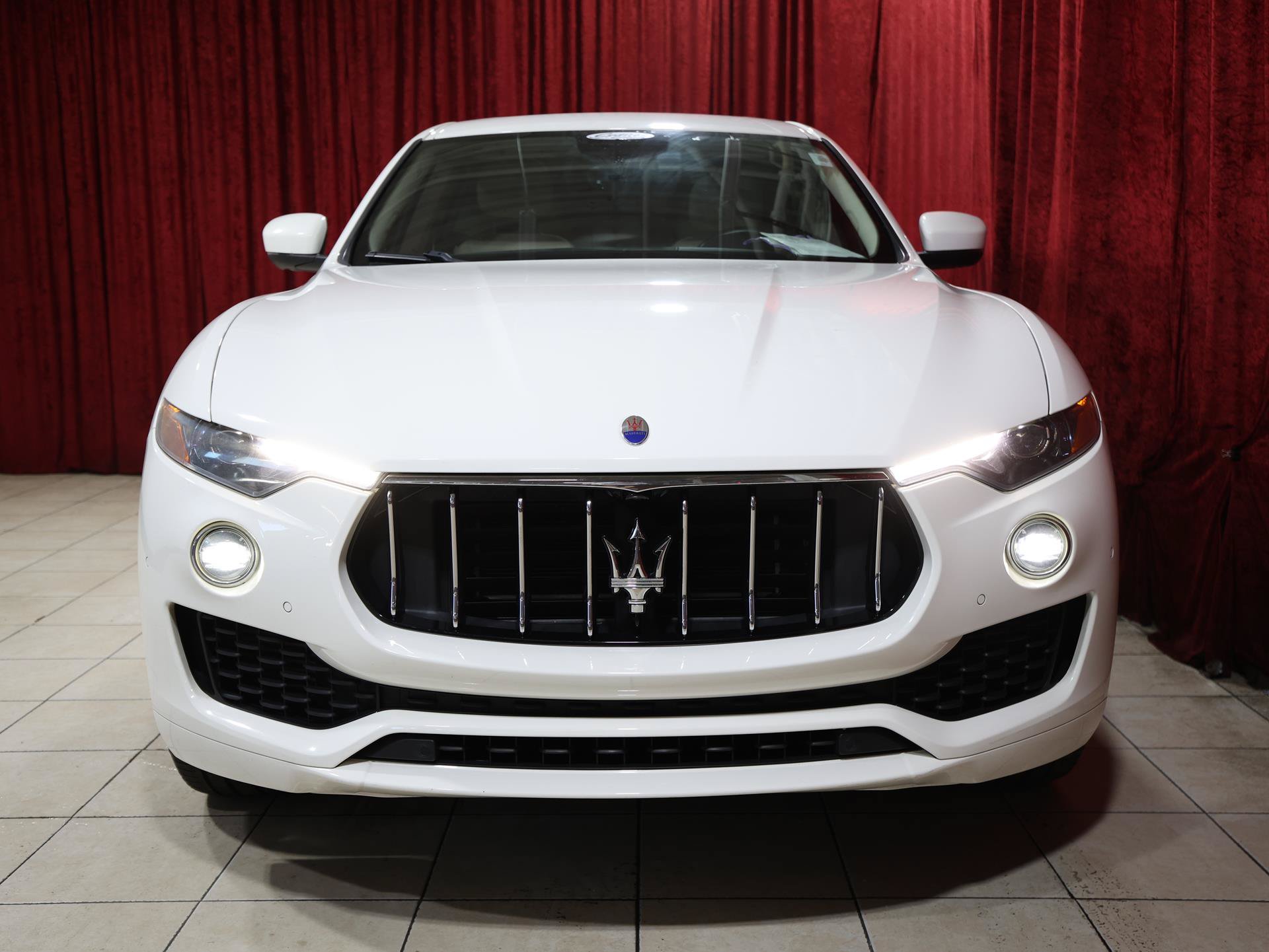 Used 2020 Maserati Levante S AWD/4WD image 9