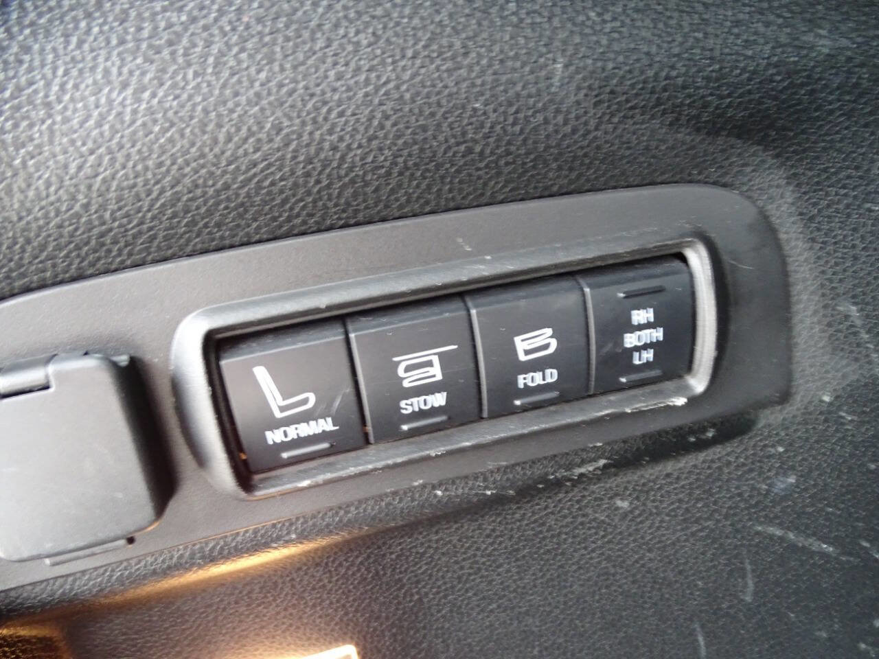 Used 2019 Ford Explorer Sport AWD/4WD image 43
