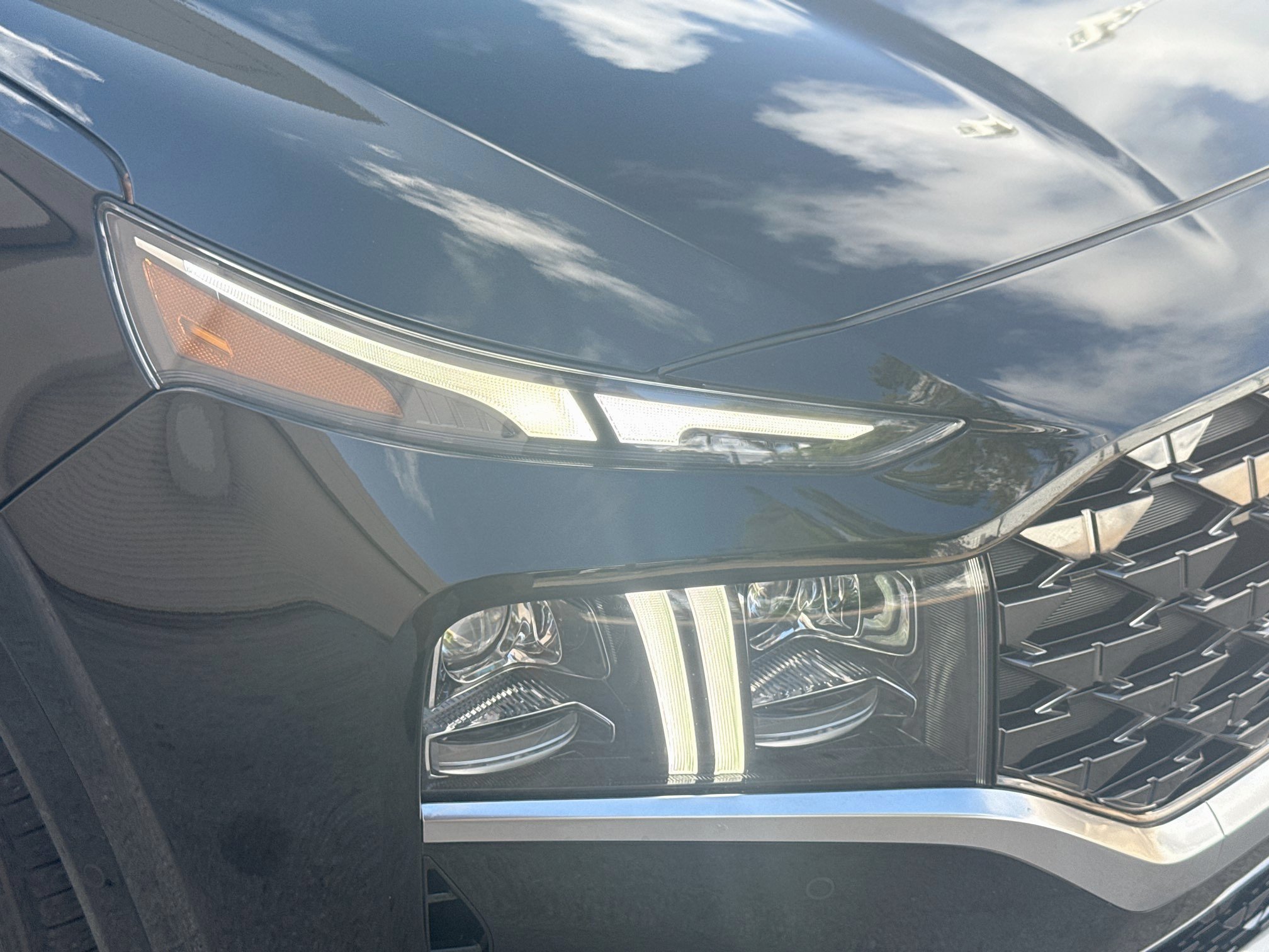 Used 2023 Hyundai Santa Fe Calligraphy FWD image 32
