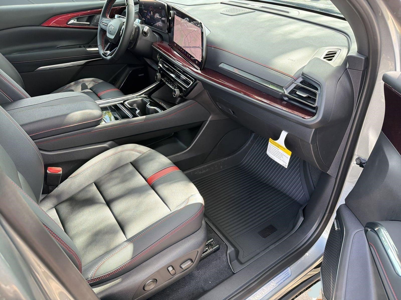 New 2026 Chevrolet Traverse RS FWD image 30