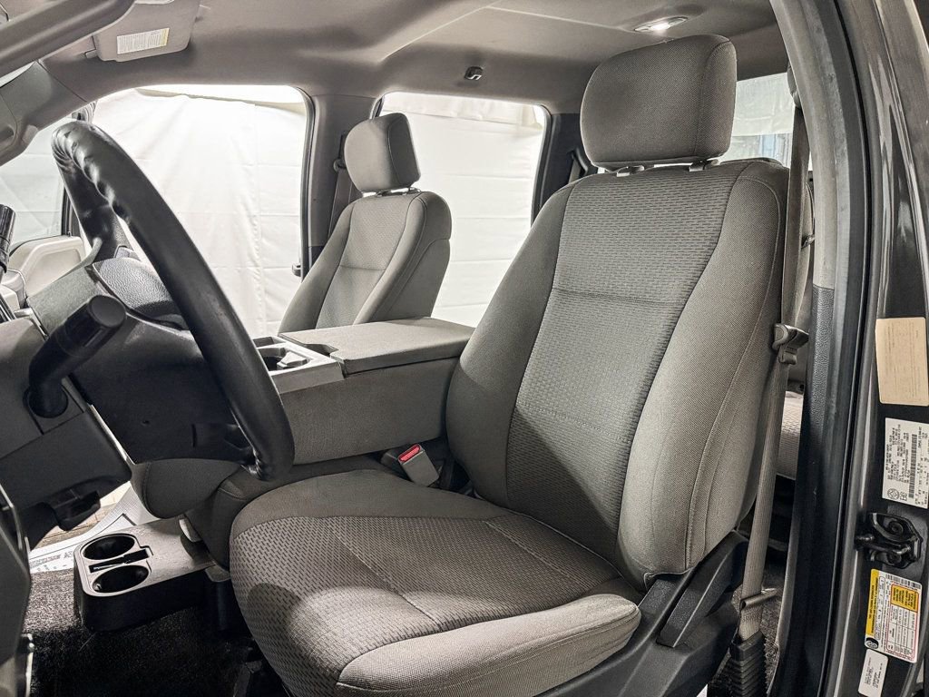 Used 2017 Ford F150 XLT w/ Max Trailer Tow Package AWD/4WD image 6