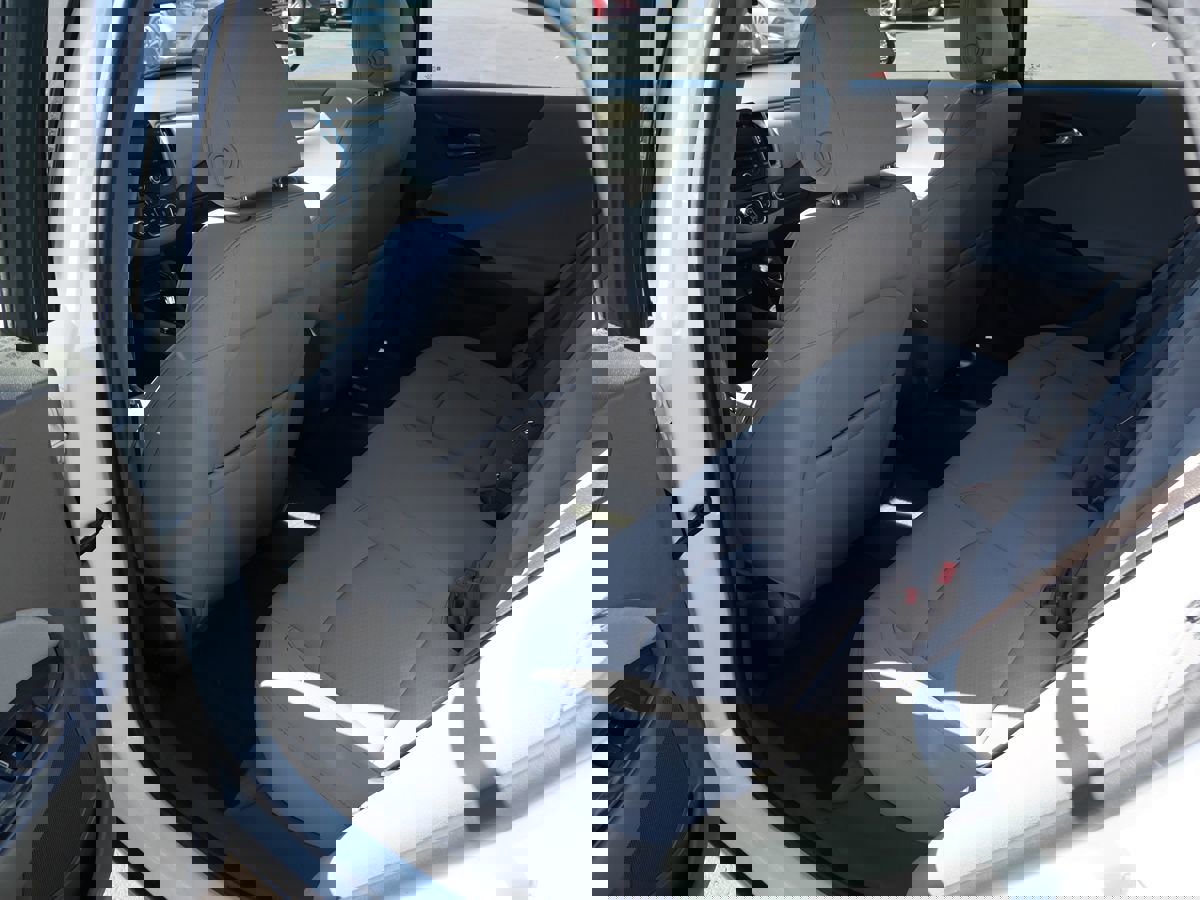 Used 2021 Chevrolet Malibu LS image 21