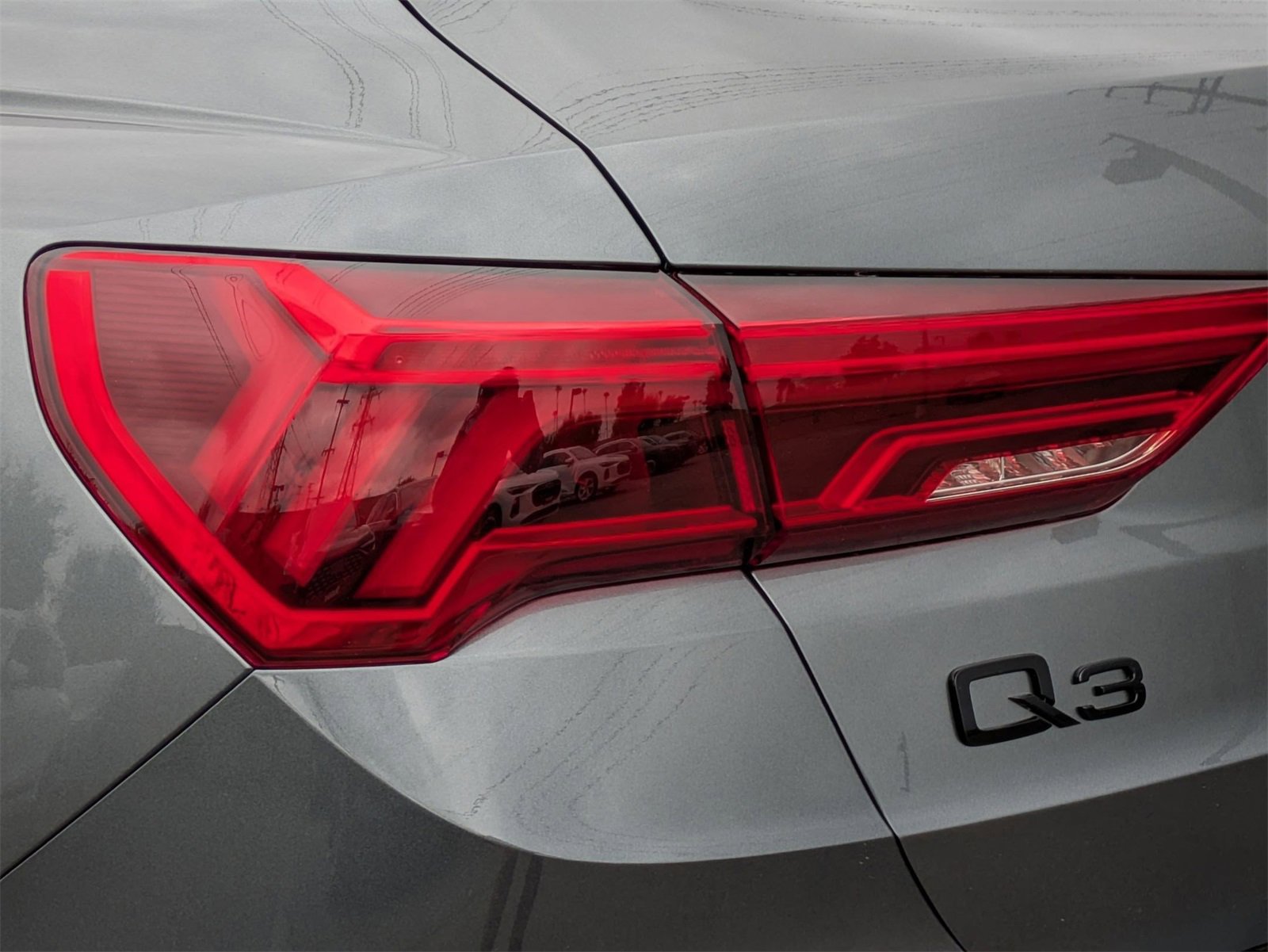 New 2025 Audi Q3 2.0T Premium Plus image 14