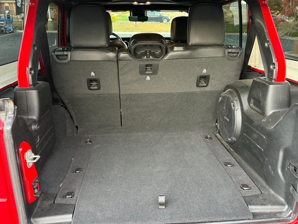 Used 2023 Jeep Wrangler Unlimited Rubicon 392 w/ Trailer Tow Package image 28