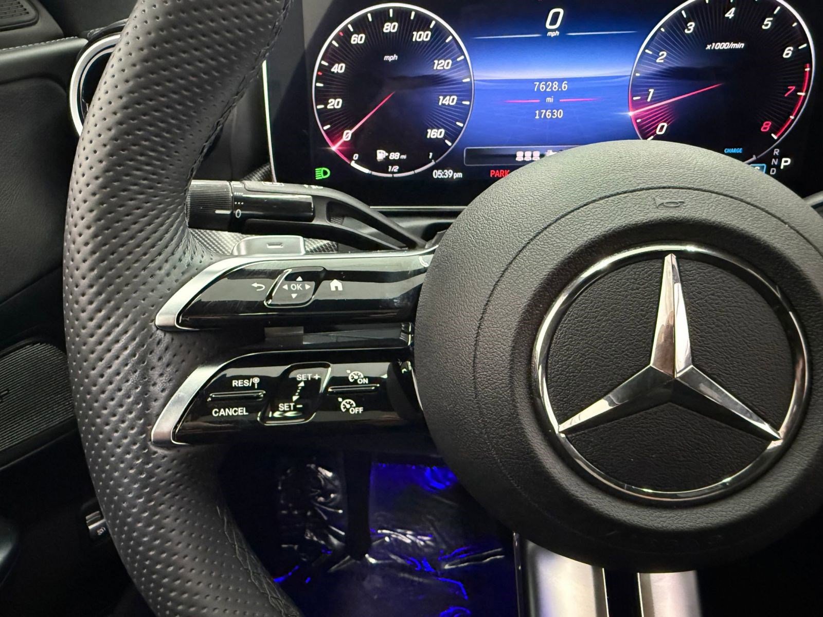 Used 2023 Mercedes-Benz C 300 Sedan image 14