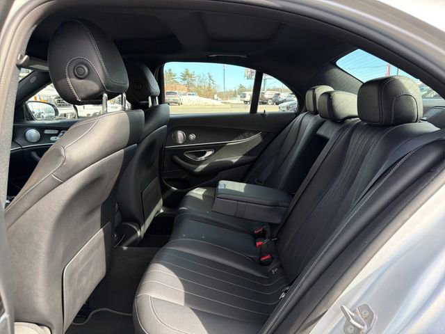 Used 2018 Mercedes-Benz E 400 E 400 image 10