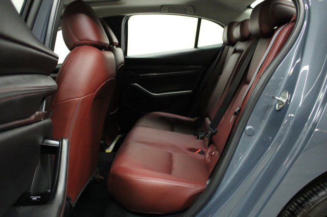 Used 2024 MAZDA MAZDA3 s image 27