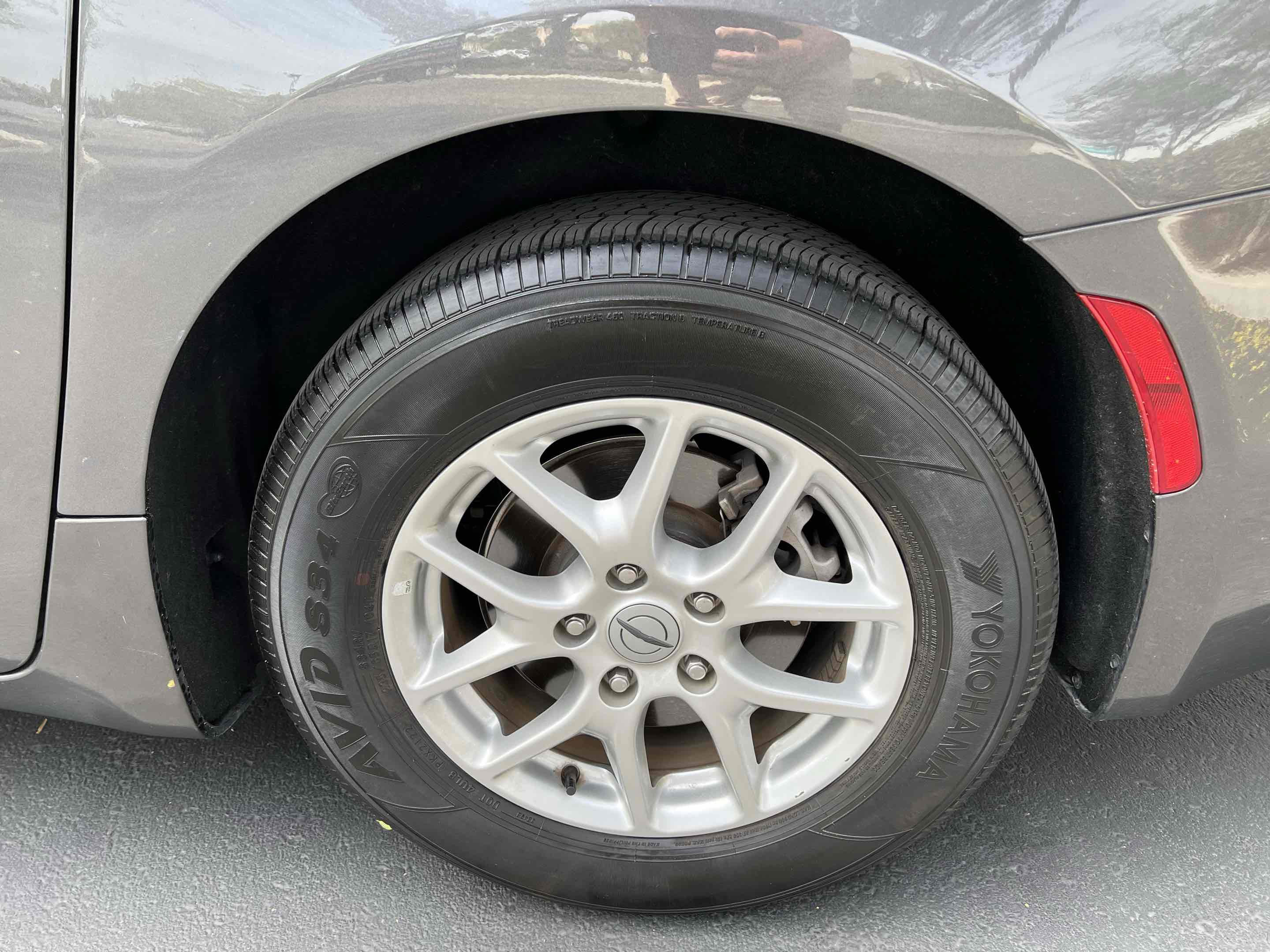 Used 2023 Chrysler Pacifica Touring-L image 73