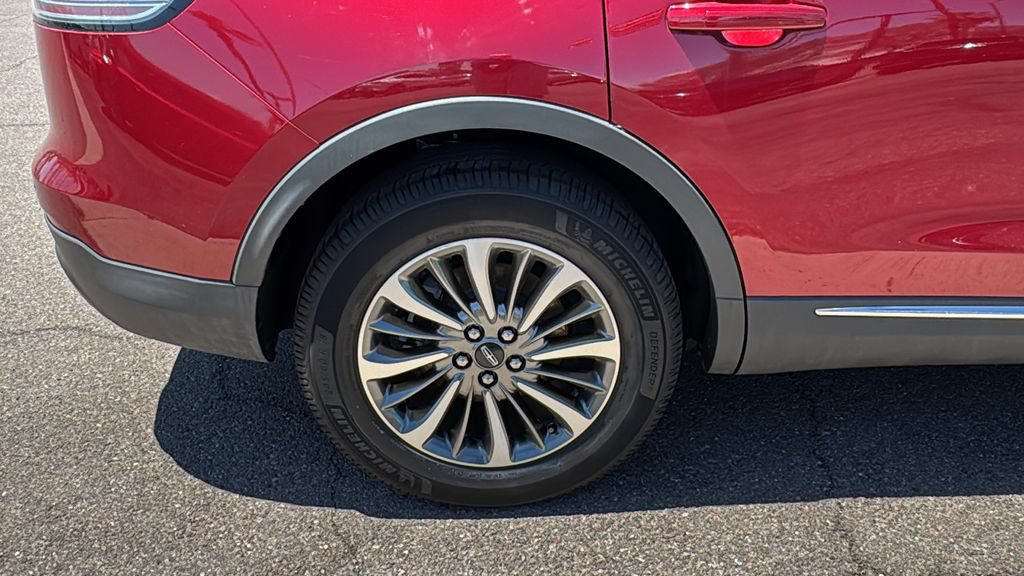 Used 2019 Lincoln Nautilus Select FWD image 26