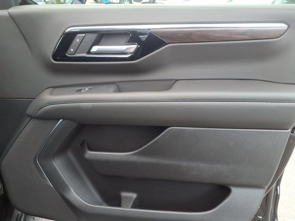New 2026 Chevrolet Tahoe LS AWD/4WD image 19