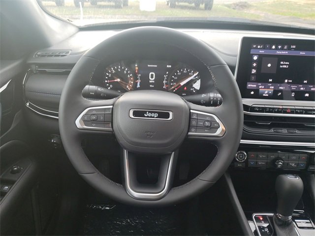 New 2026 Jeep Compass Limited image 22