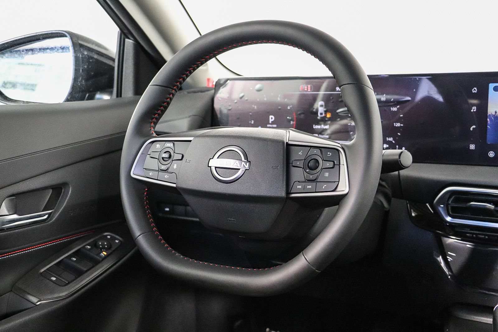 New 2027 Nissan Sentra SR w/ Floor Mat Package FWD image 18