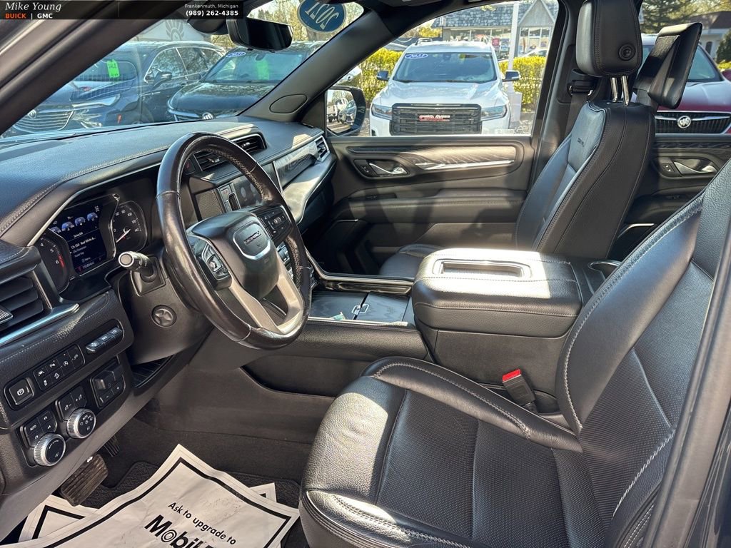 Used 2021 GMC Yukon Denali w/ Denali Ultimate Package AWD/4WD image 18