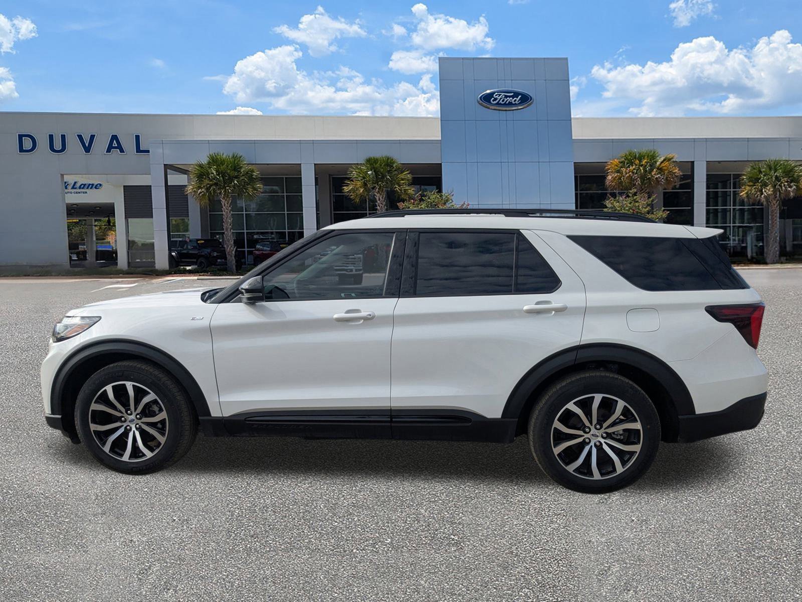 New 2025 Ford Explorer ST-Line w/ Premium Package image 7