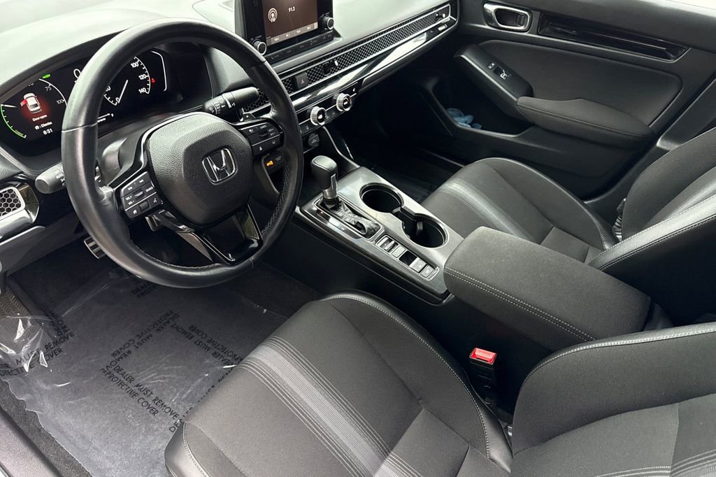 Certified 2025 Honda Civic Sport image 4