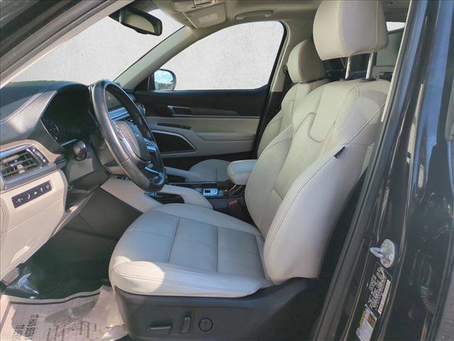 Used 2022 Kia Telluride EX image 17