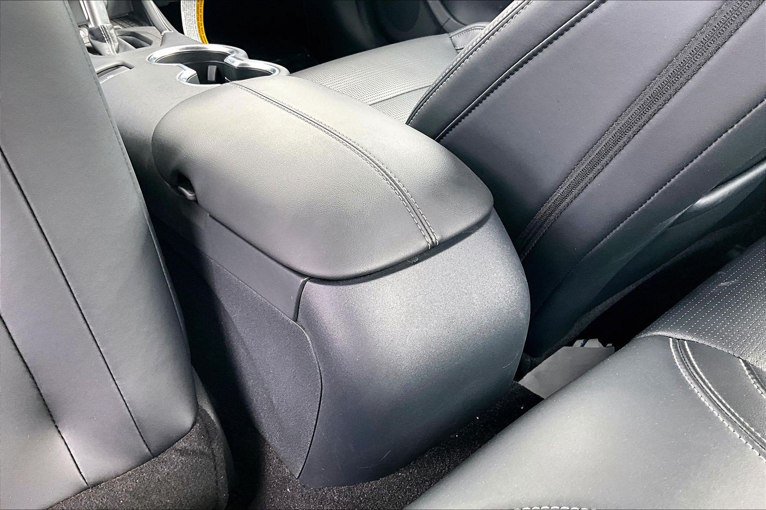 Used 2024 Ford Mustang GT Premium RWD image 33