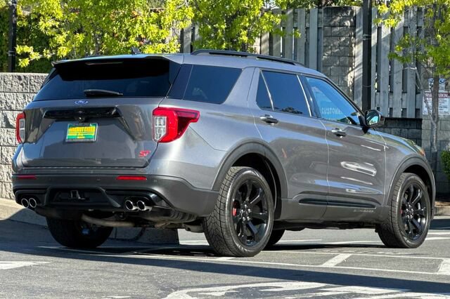 Used 2022 Ford Explorer ST w/ ST Street Pack AWD/4WD image 4