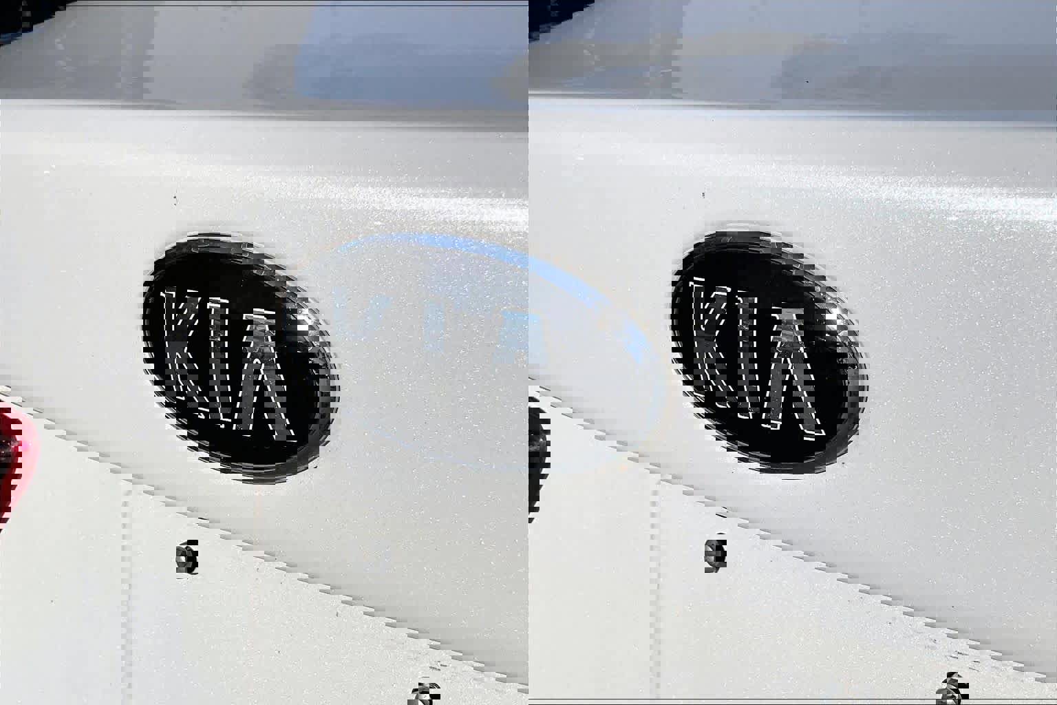 Used 2019 Kia Optima LX image 32