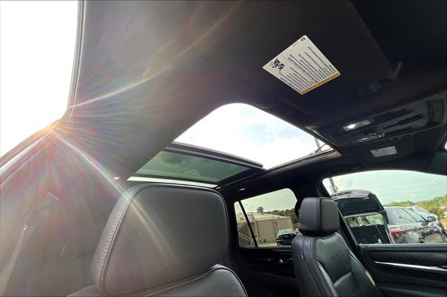 Used 2024 GMC Yukon Denali image 25