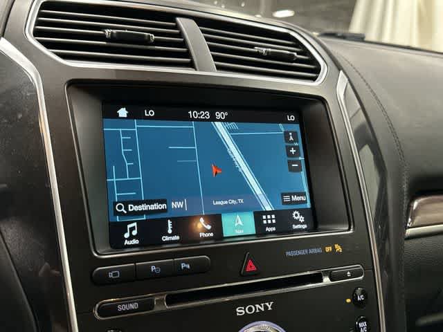 Used 2017 Ford Explorer Platinum AWD/4WD image 24