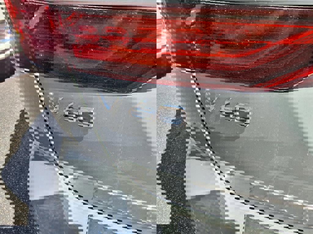 New 2026 Volvo V60 B5 Cross Country Plus w/ Protection Package Premier image 5