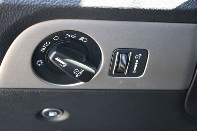 Used 2019 Dodge Durango SXT RWD image 12