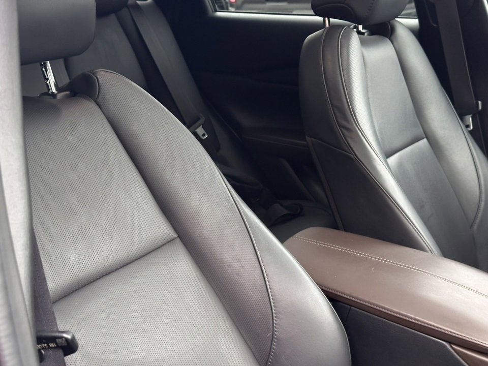 Used 2022 MAZDA CX-30 AWD 2.5 S w/ Premium Package image 11