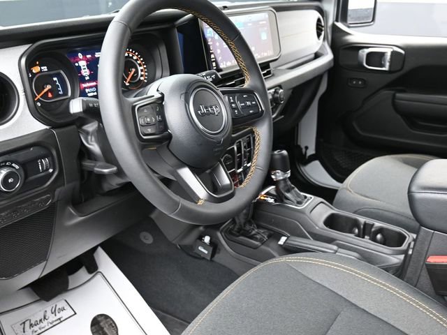 Used 2024 Jeep Wrangler Willys image 14