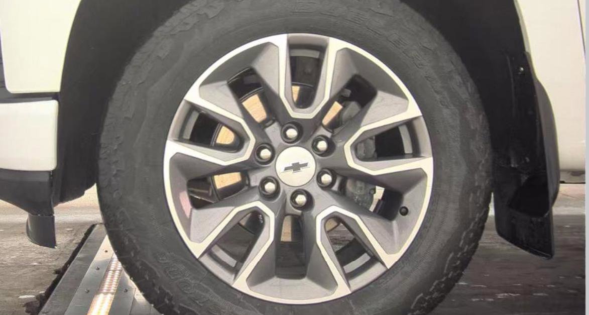 Used 2022 Chevrolet Silverado 1500 RST w/ Z71 Off-Road Package image 9