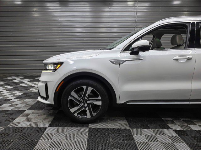Used 2022 Kia Sorento SX Prestige w/ Panoramic Sunroof Package AWD/4WD image 42