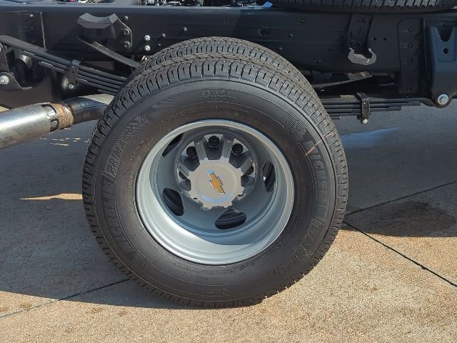 New 2026 Chevrolet Silverado 3500 W/T w/ WT Convenience Package image 3