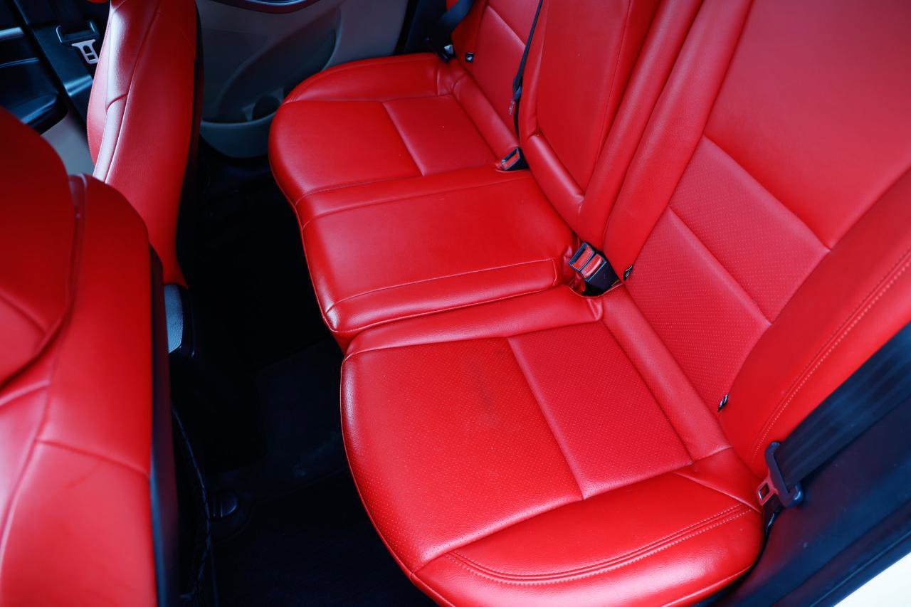 Used 2013 Hyundai Elantra GT w/ Style Pkg image 10